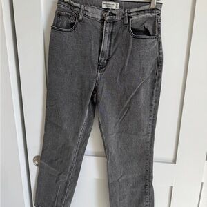 Abercrombie & Fitch Gray Ankle Straight Jeans